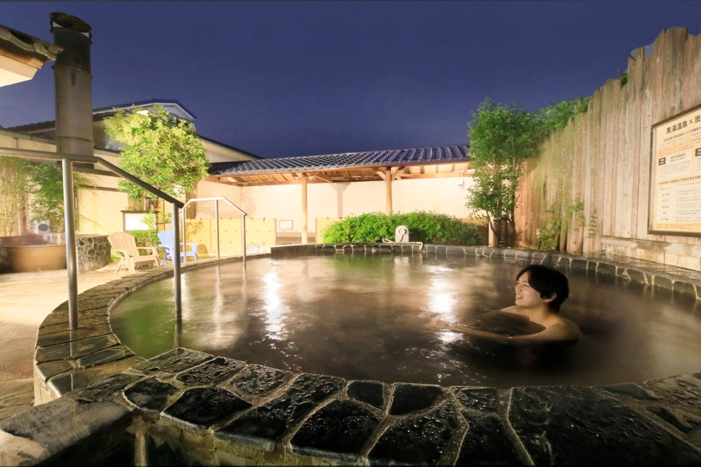 写真：黒湯温泉×炭酸泉