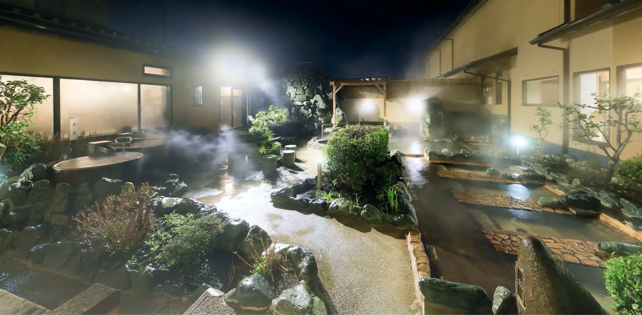 写真：露天風呂 志木店