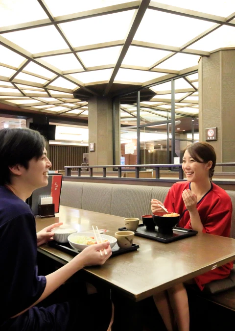 写真:レストラン